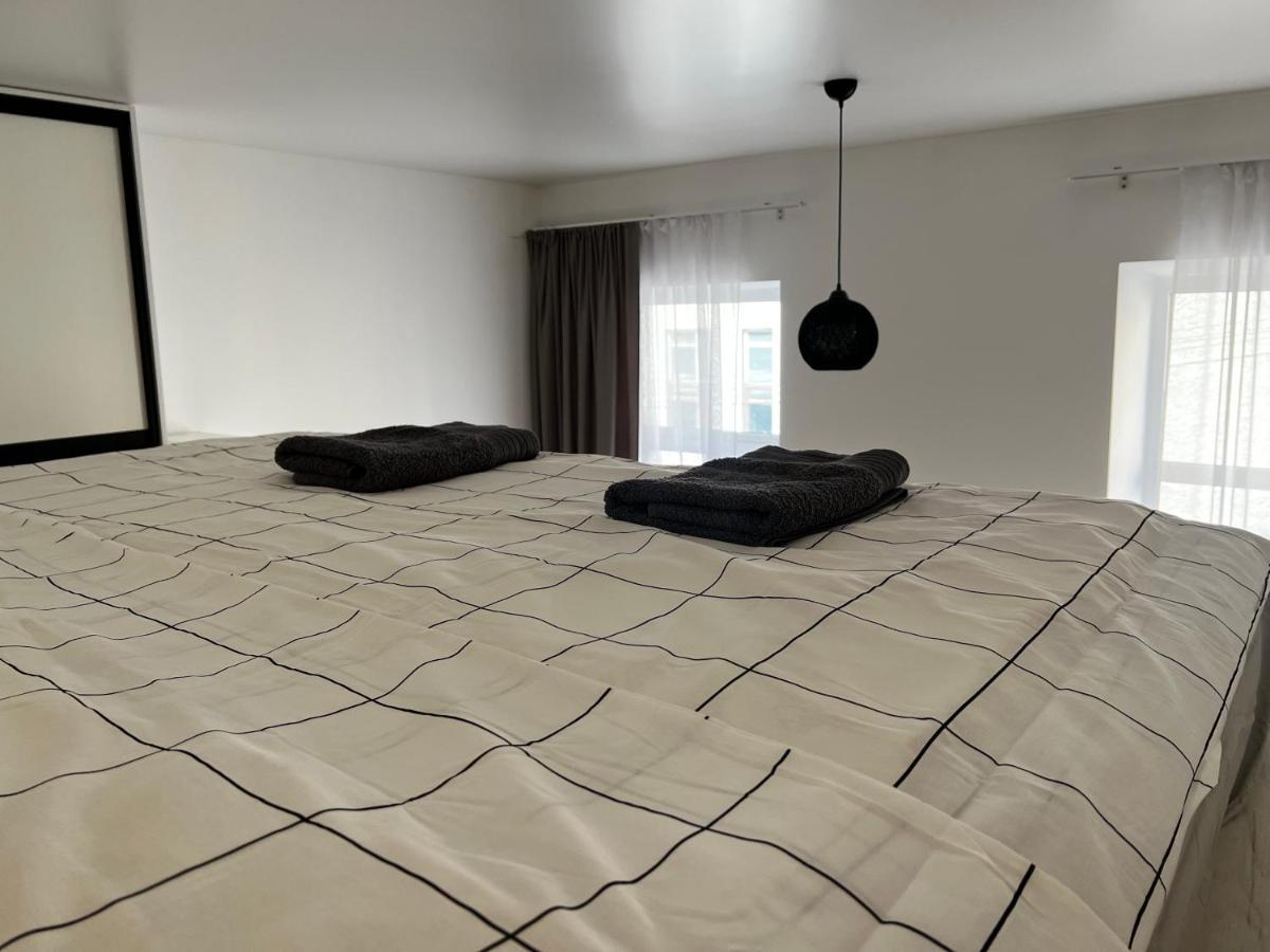 Apartment Lesya Kurbasa Lviv Buitenkant foto