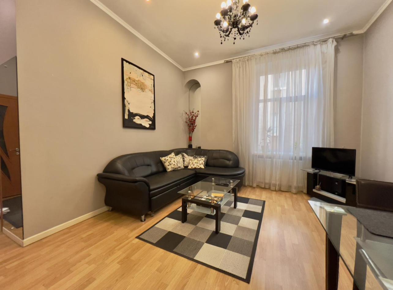 Apartment Lesya Kurbasa Lviv Buitenkant foto