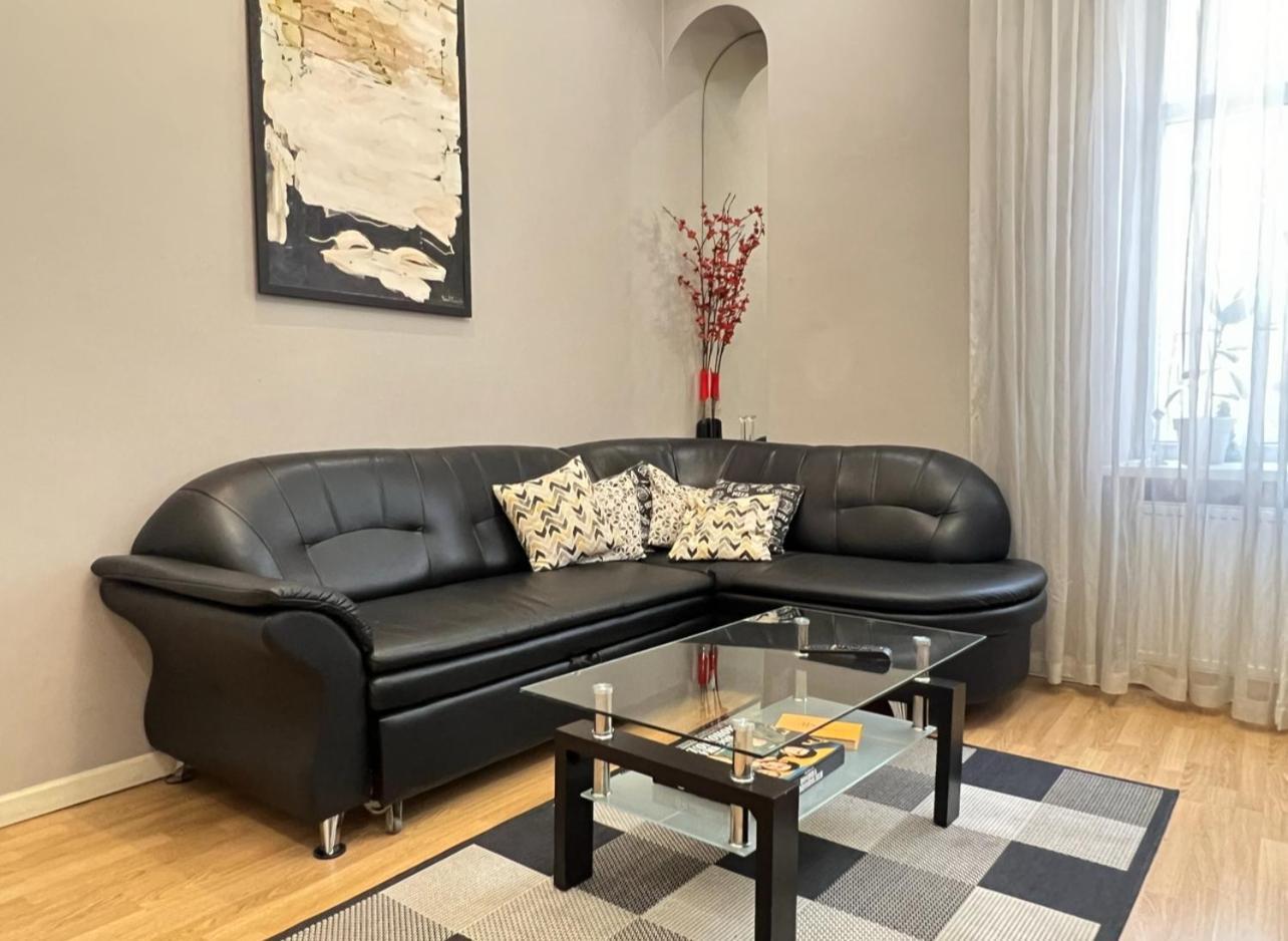 Apartment Lesya Kurbasa Lviv Buitenkant foto