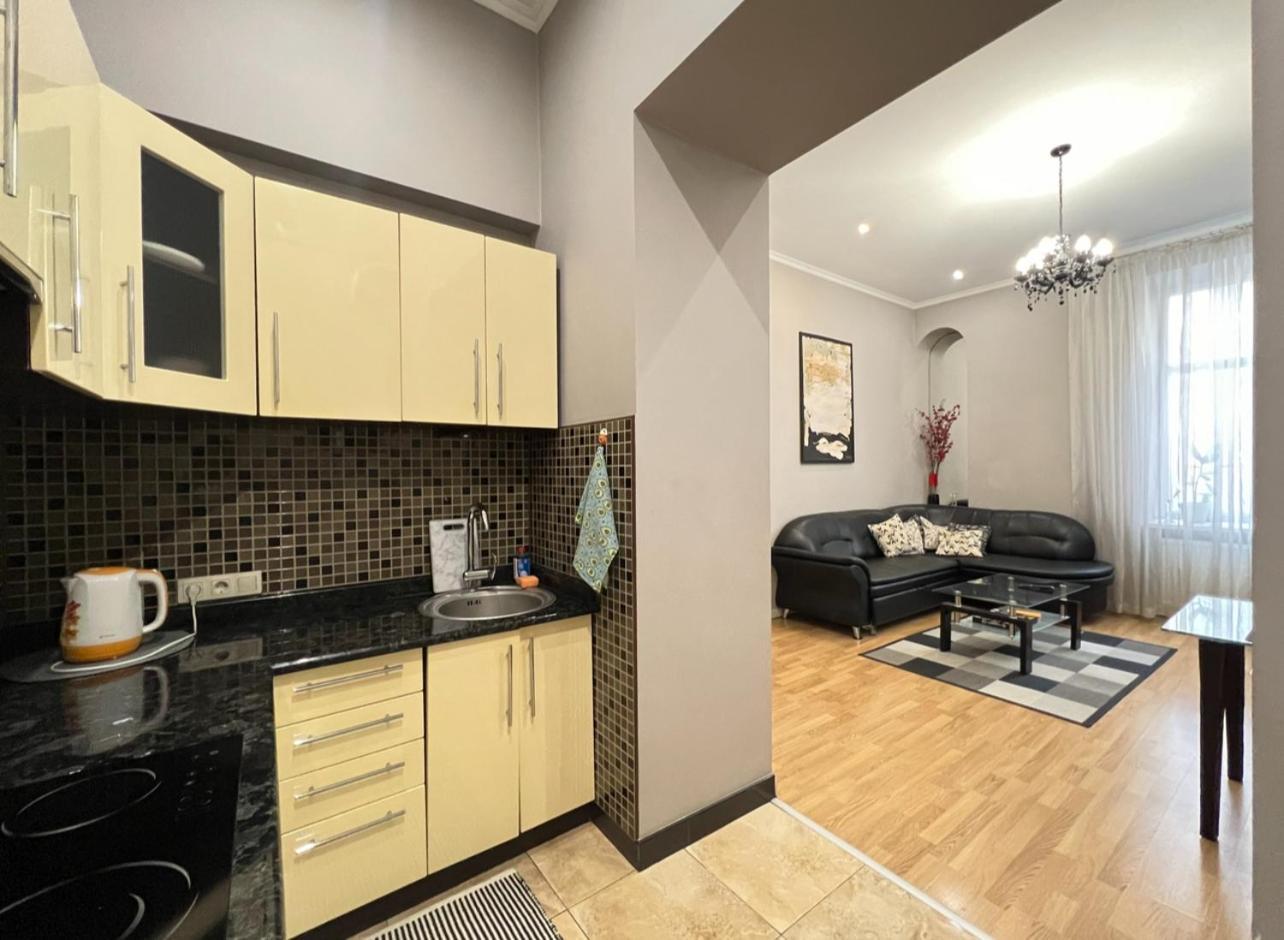 Apartment Lesya Kurbasa Lviv Buitenkant foto